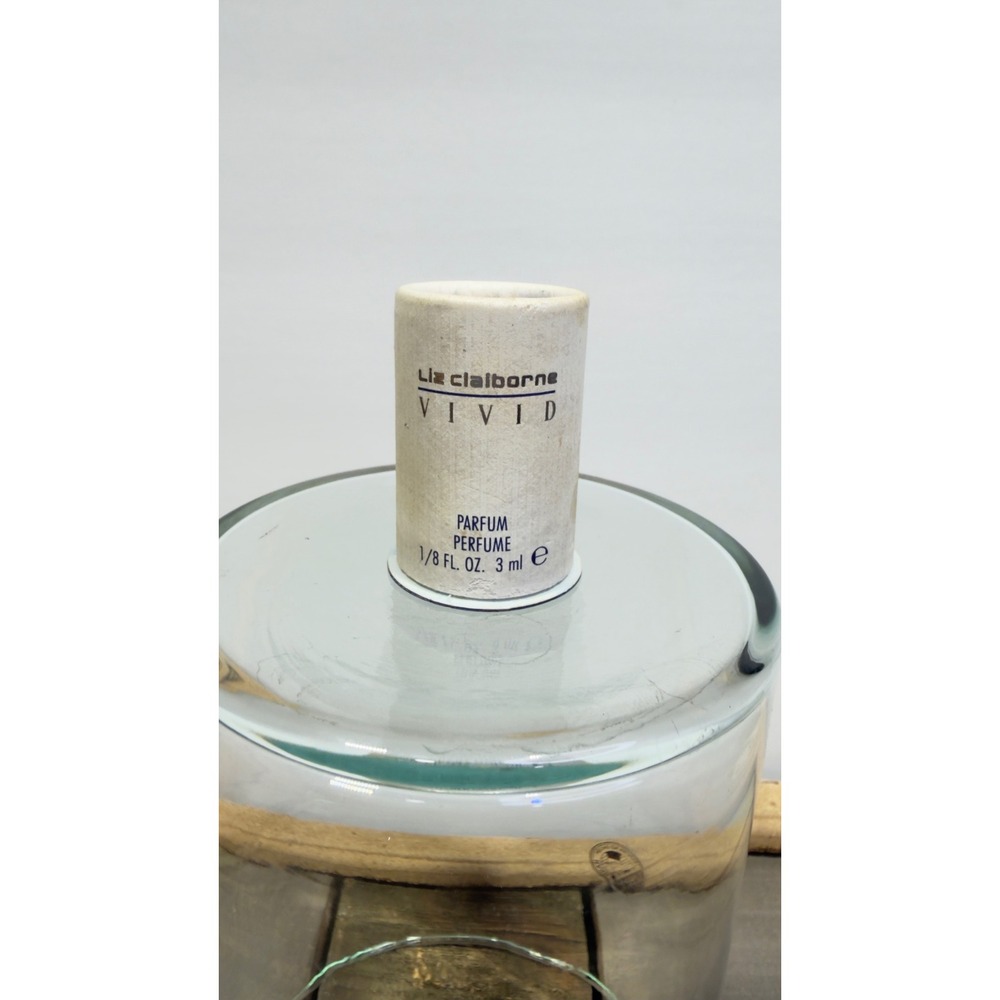 Liz Claiborne Vivid Parfum 1/8 fl oz 3 ml Miniature‎ Blue Bottle Vintage USA